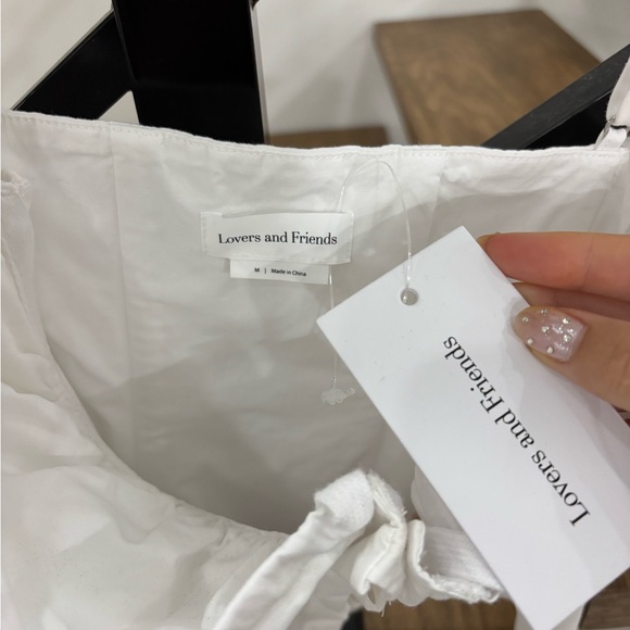 NWT Maci Top in Bright White
Lovers and Friends - Picture 3 of 5